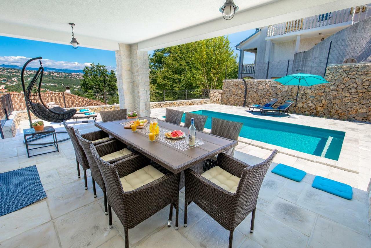 Apartment Niki Opatija Luaran gambar