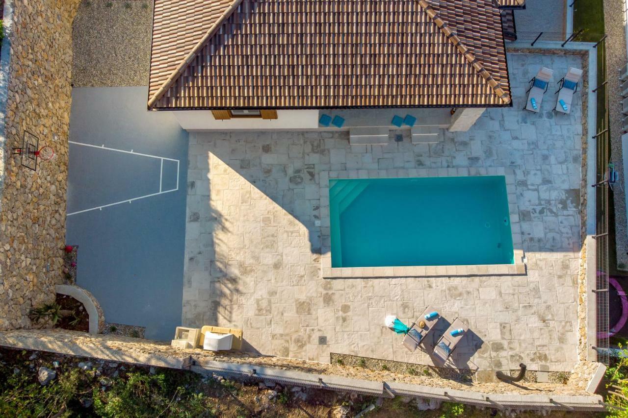 Apartment Niki Opatija Luaran gambar