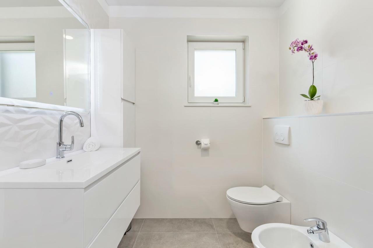 Apartment Niki Opatija Luaran gambar