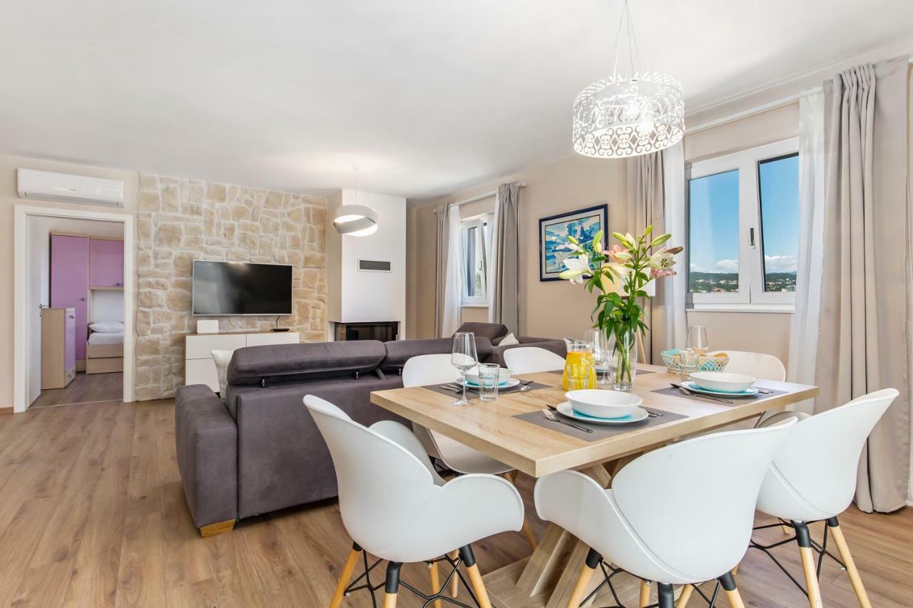 Apartment Niki Opatija Luaran gambar