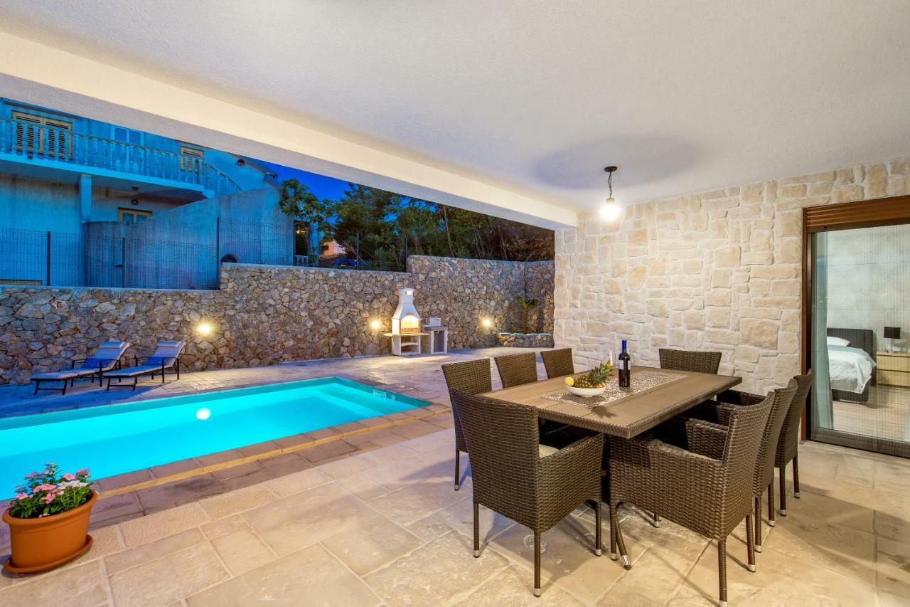 Apartment Niki Opatija Luaran gambar