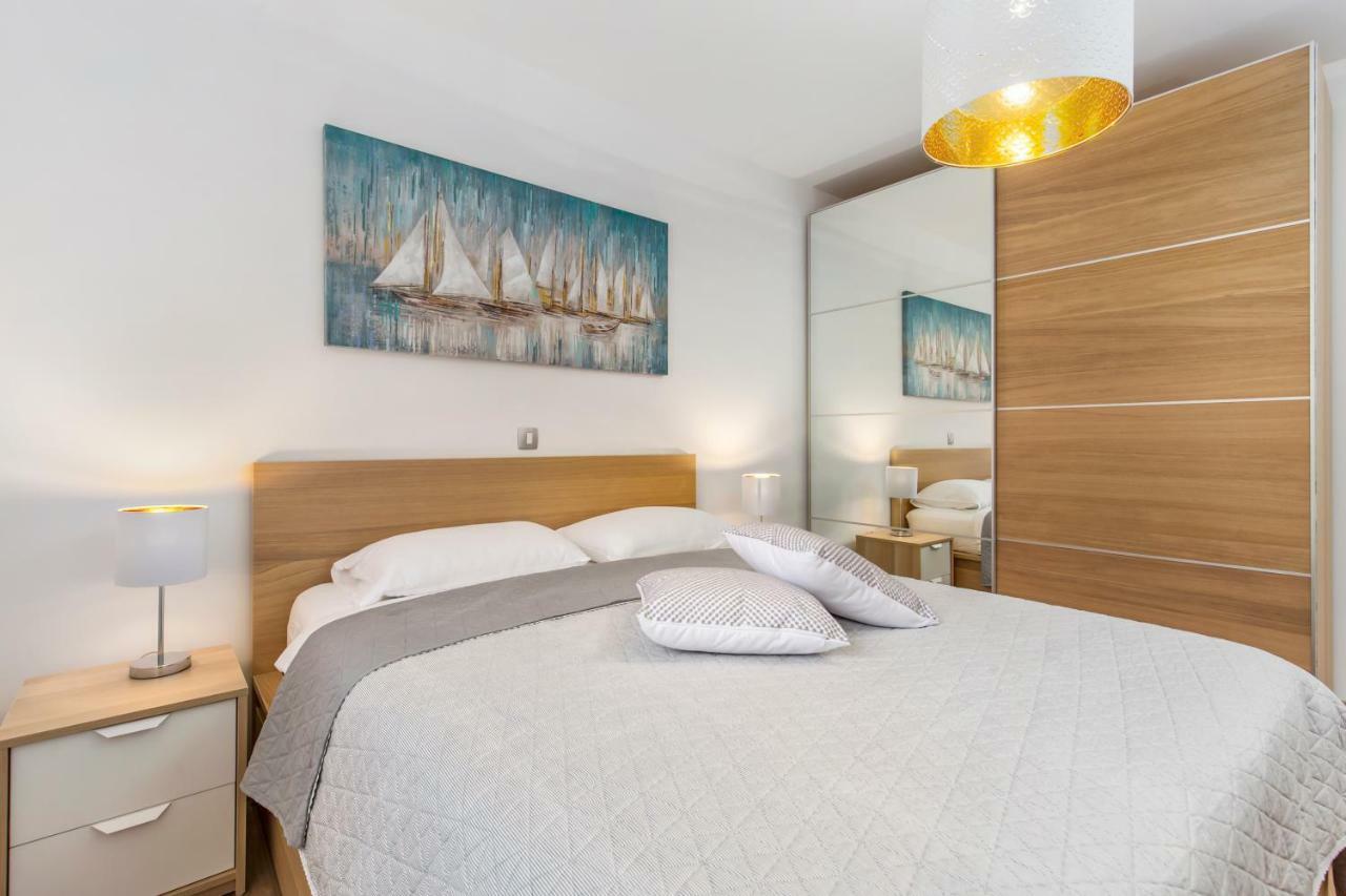 Apartment Niki Opatija Luaran gambar